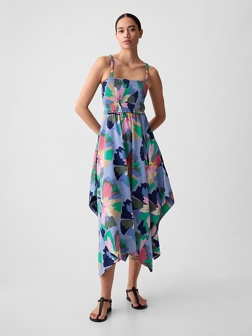 21 Best Floral Dresses For Women In 2024