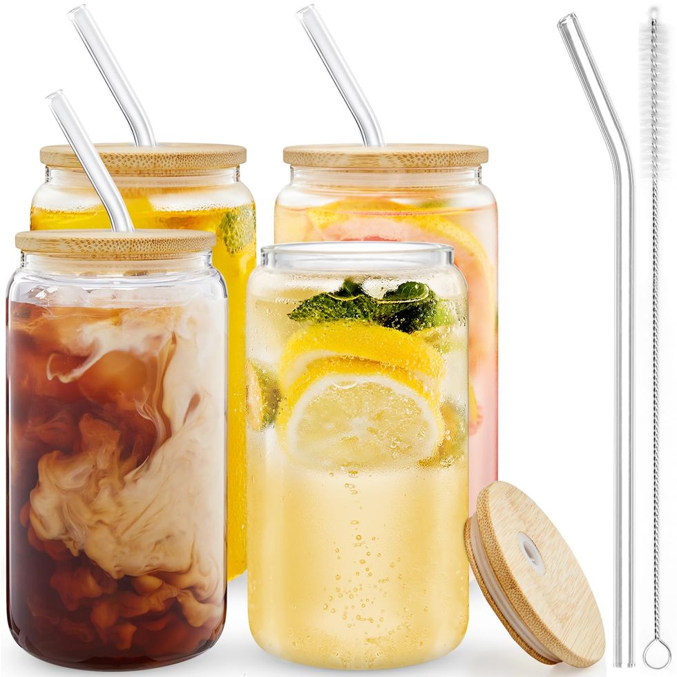 Glass Cups with Lids and Straws, Set of 4