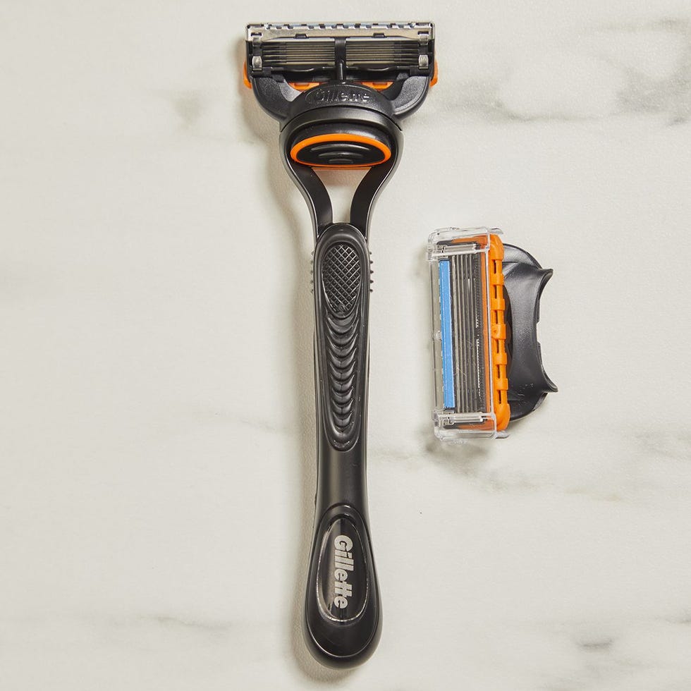 Fusion5 (1 Razor Handle, 4 Blade Refills)