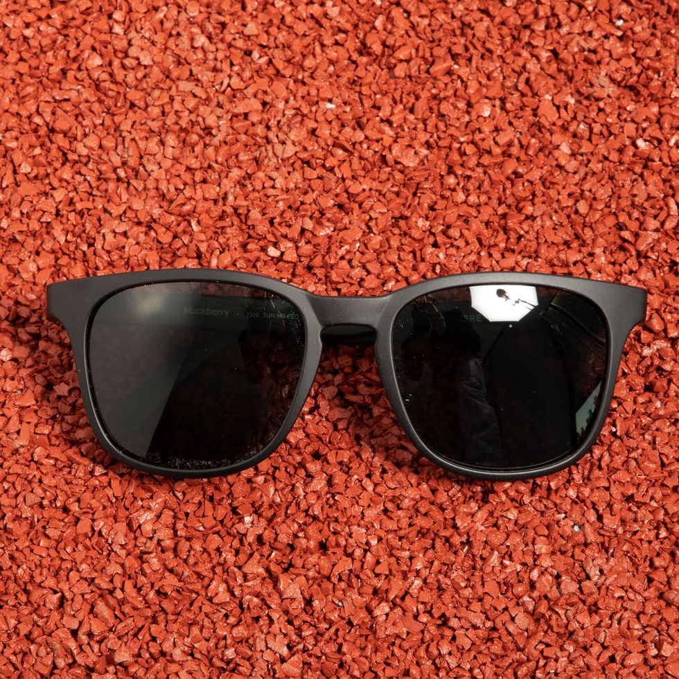 New Classic Premium Cool Rectangle Polarized Sunglasses For Men