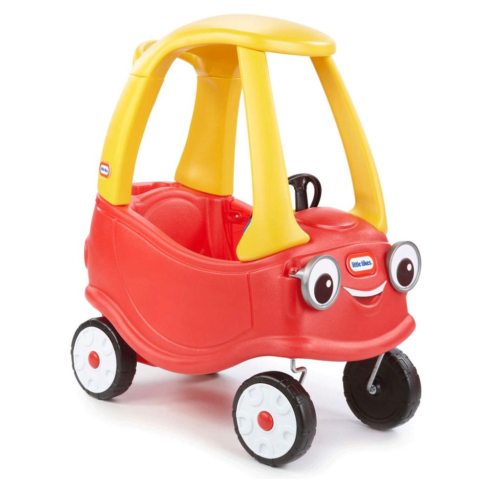 Classic Cozy Coupe Ride-on 