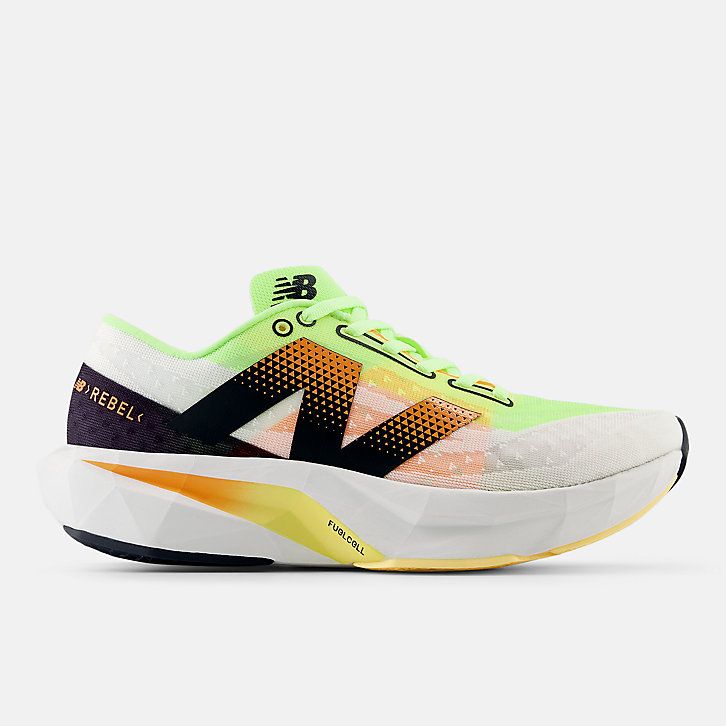 New balance running fuel cell trainers best sale