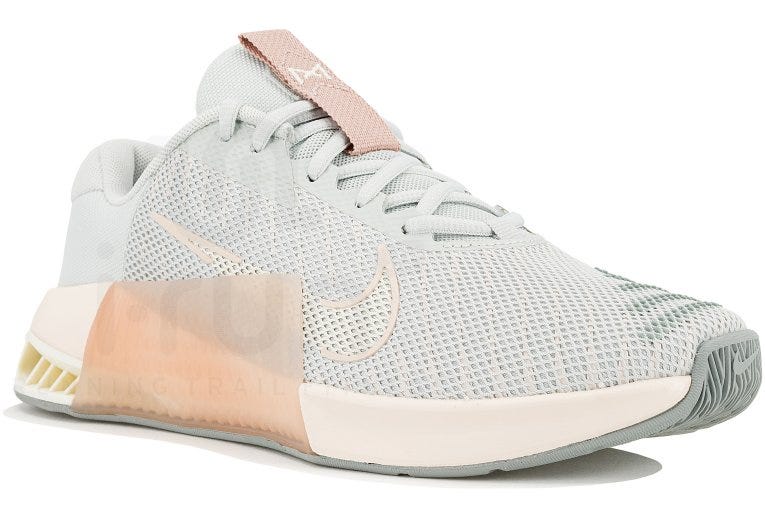 1712603982 nike metcon 9 w chaussures running femme 681079 1 z
