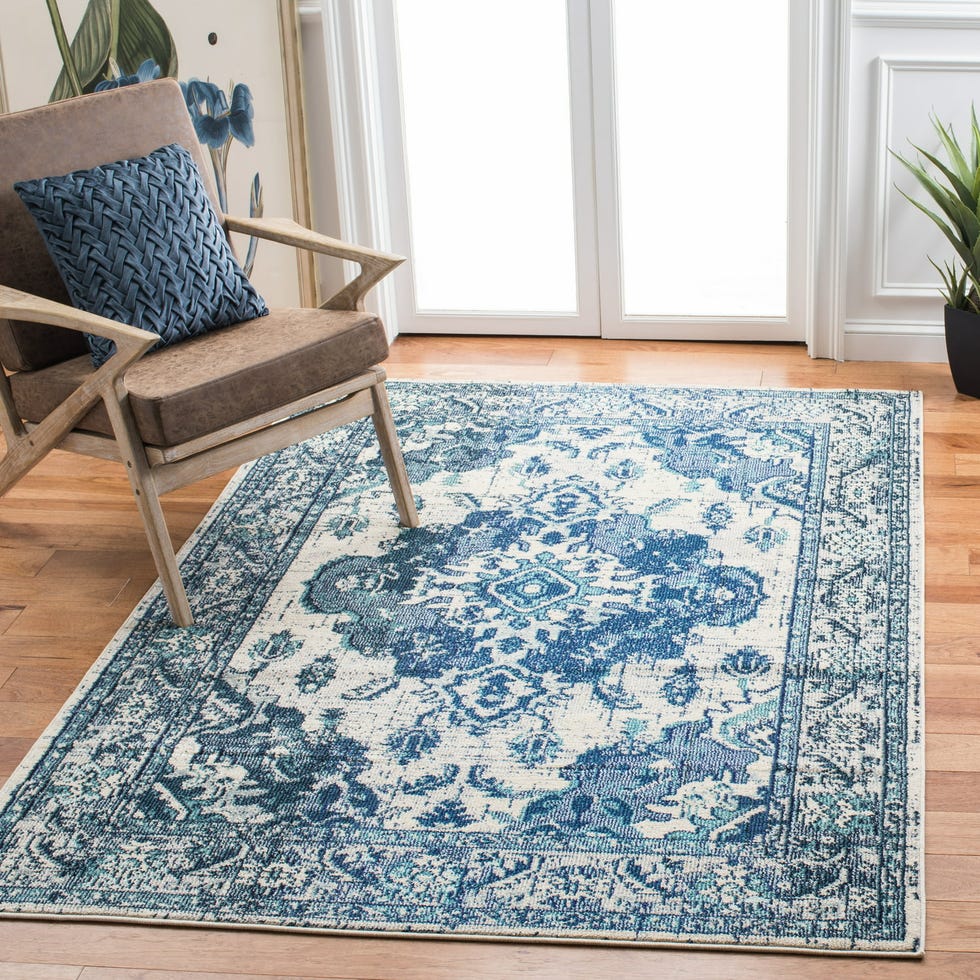 Monaco Toria Traditional Area Rug