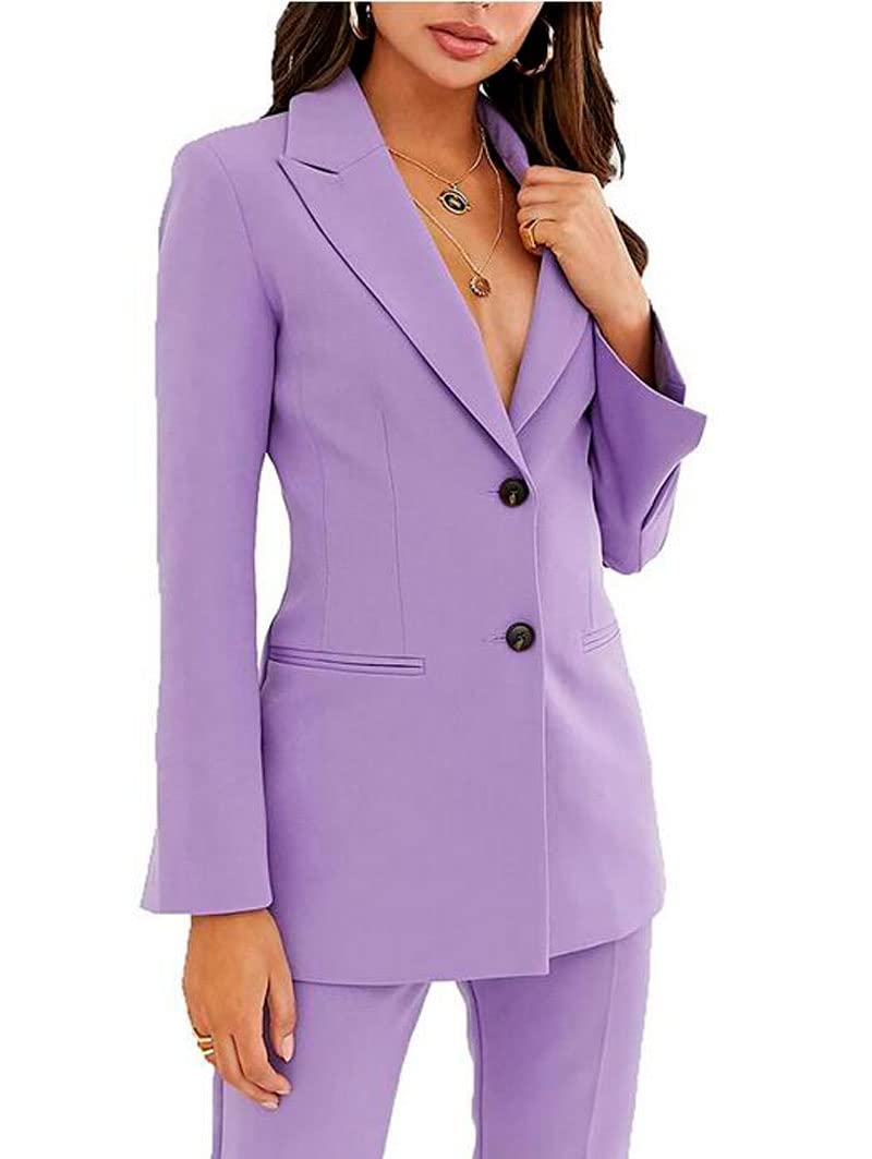 Traje de dos piezas con blazer de corte ajustado y pantalón en lila