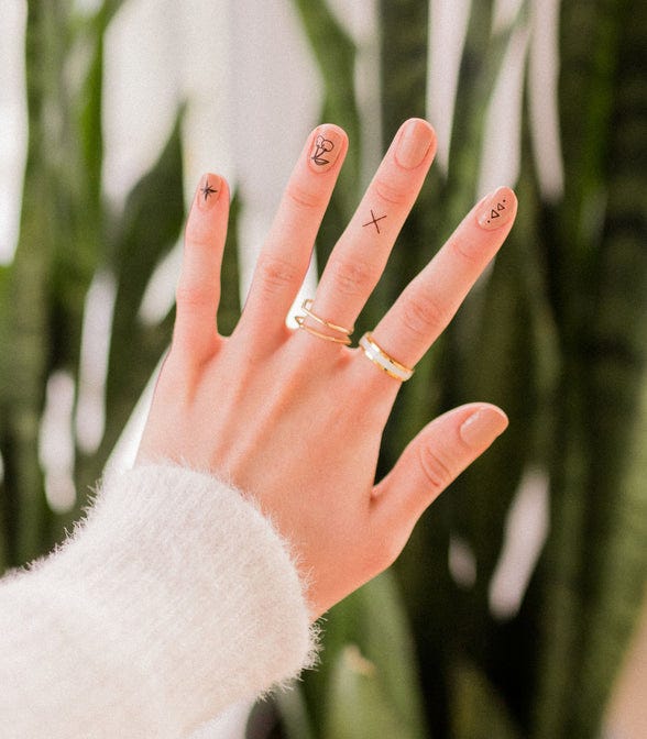 B&W Nail Art