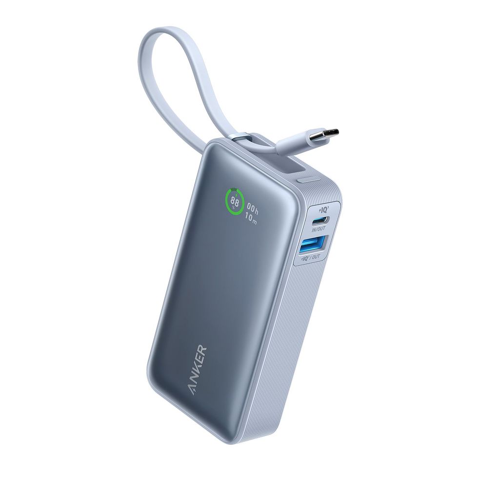 Nano Power Bank (30W, Built in Cable)