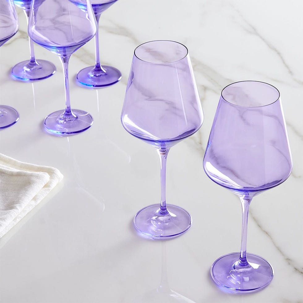 Stemmed Wine Glass Set