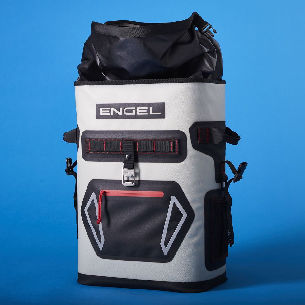 BP25 25-Quart Roll-Top Backpack Cooler