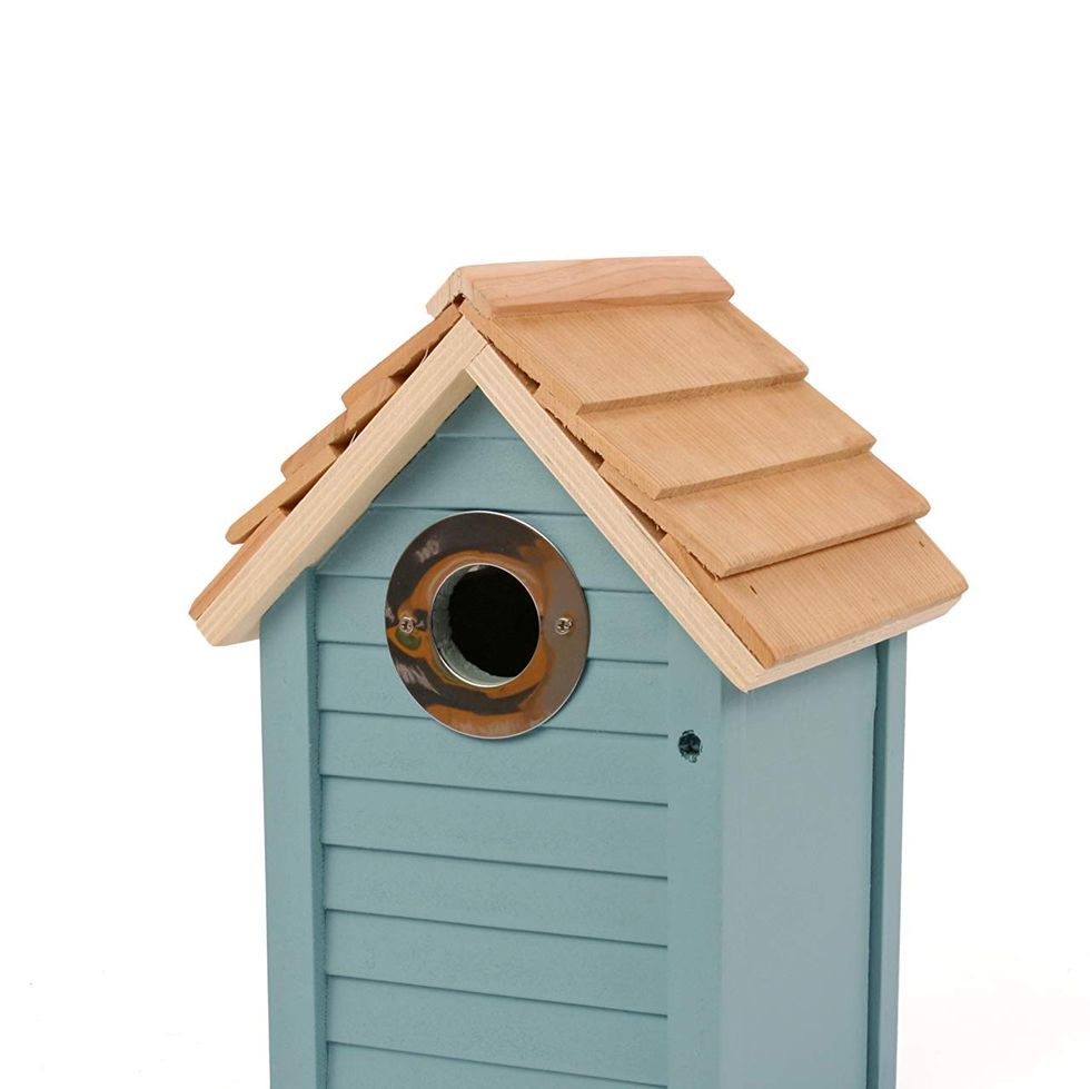 New England-Style Birdhouse