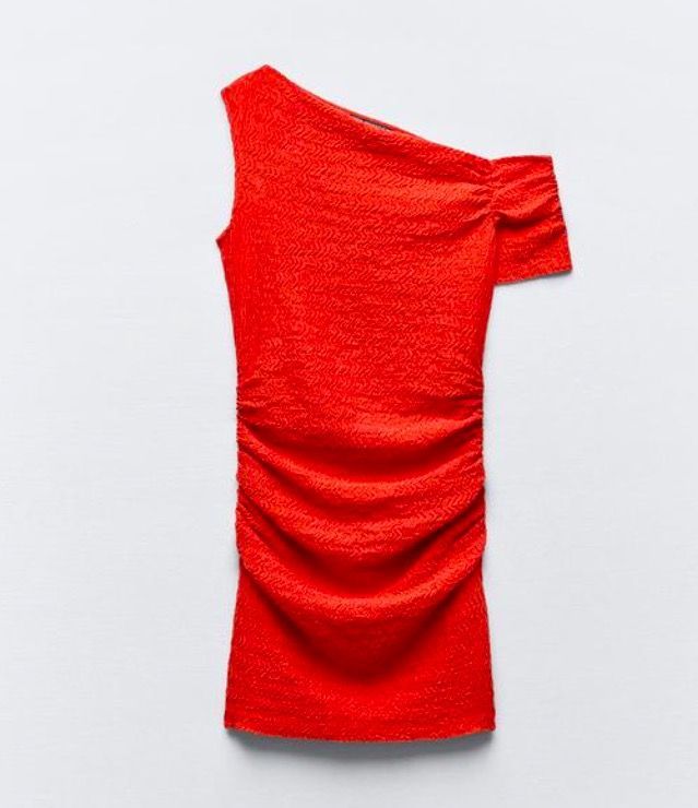 Vestido asimétrico rojo