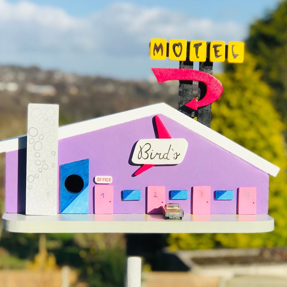 Retro Motel Birdhouse