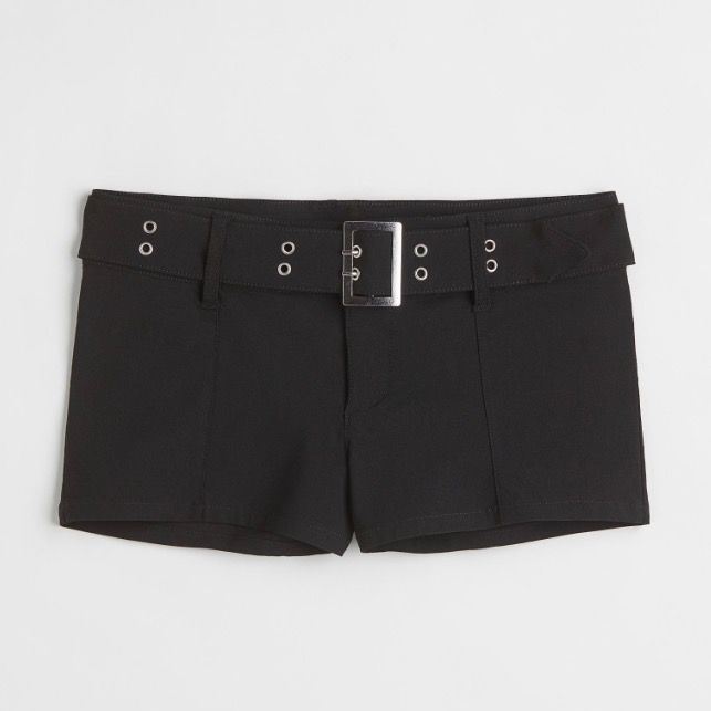 'Shorts' con cinturón