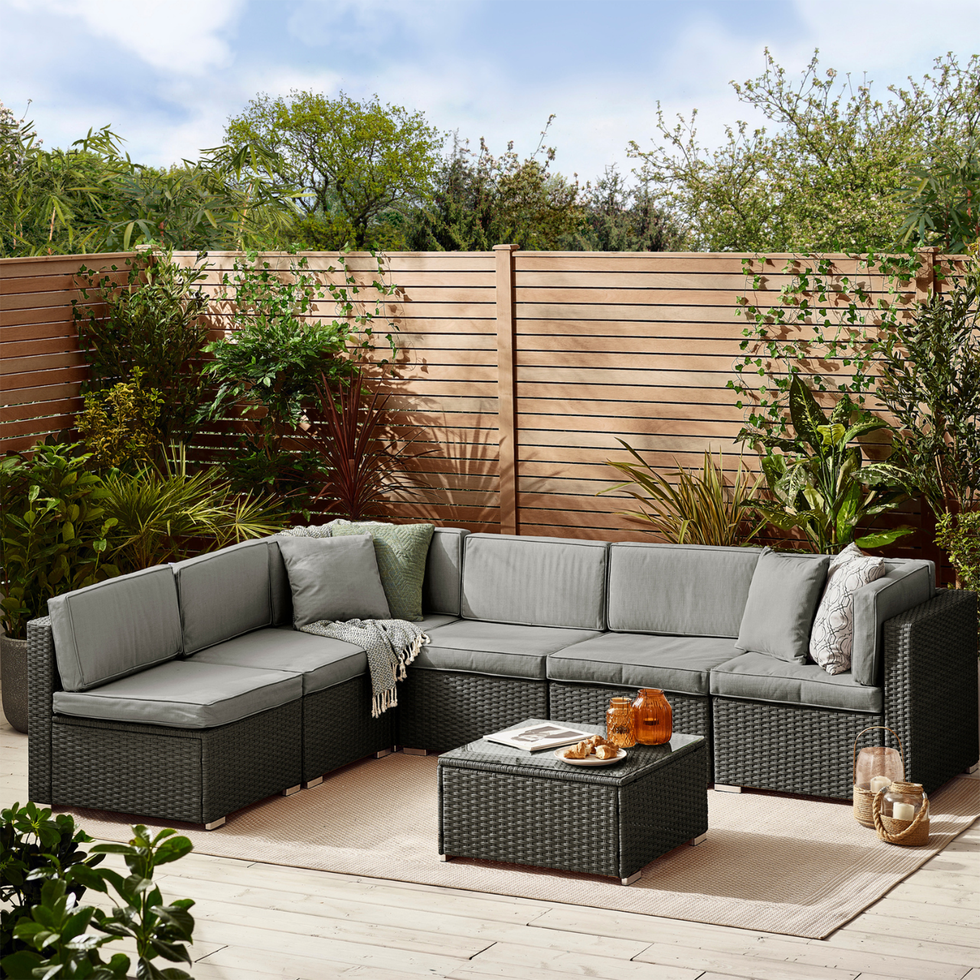 The Range Orlando Rattan 6 Seat Outdoor Modular Garden Sofa