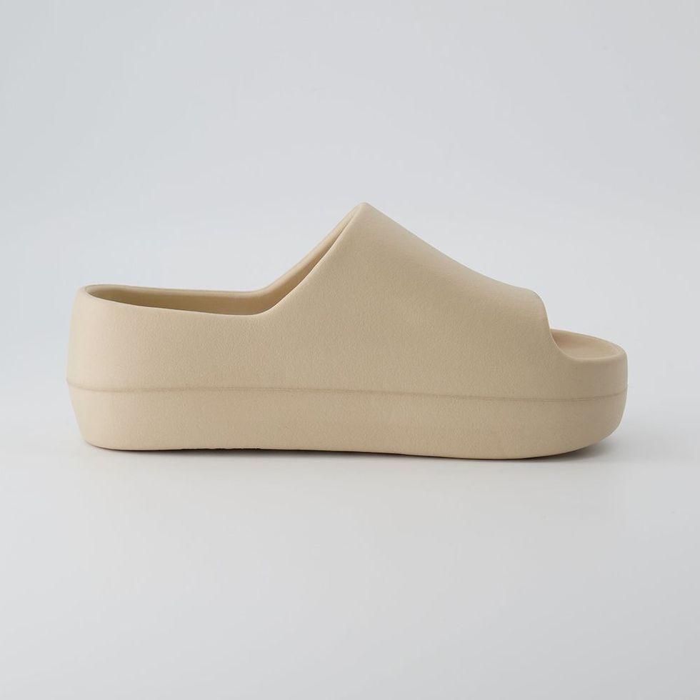 15 Comfortable Platform Sandals for Women 2024