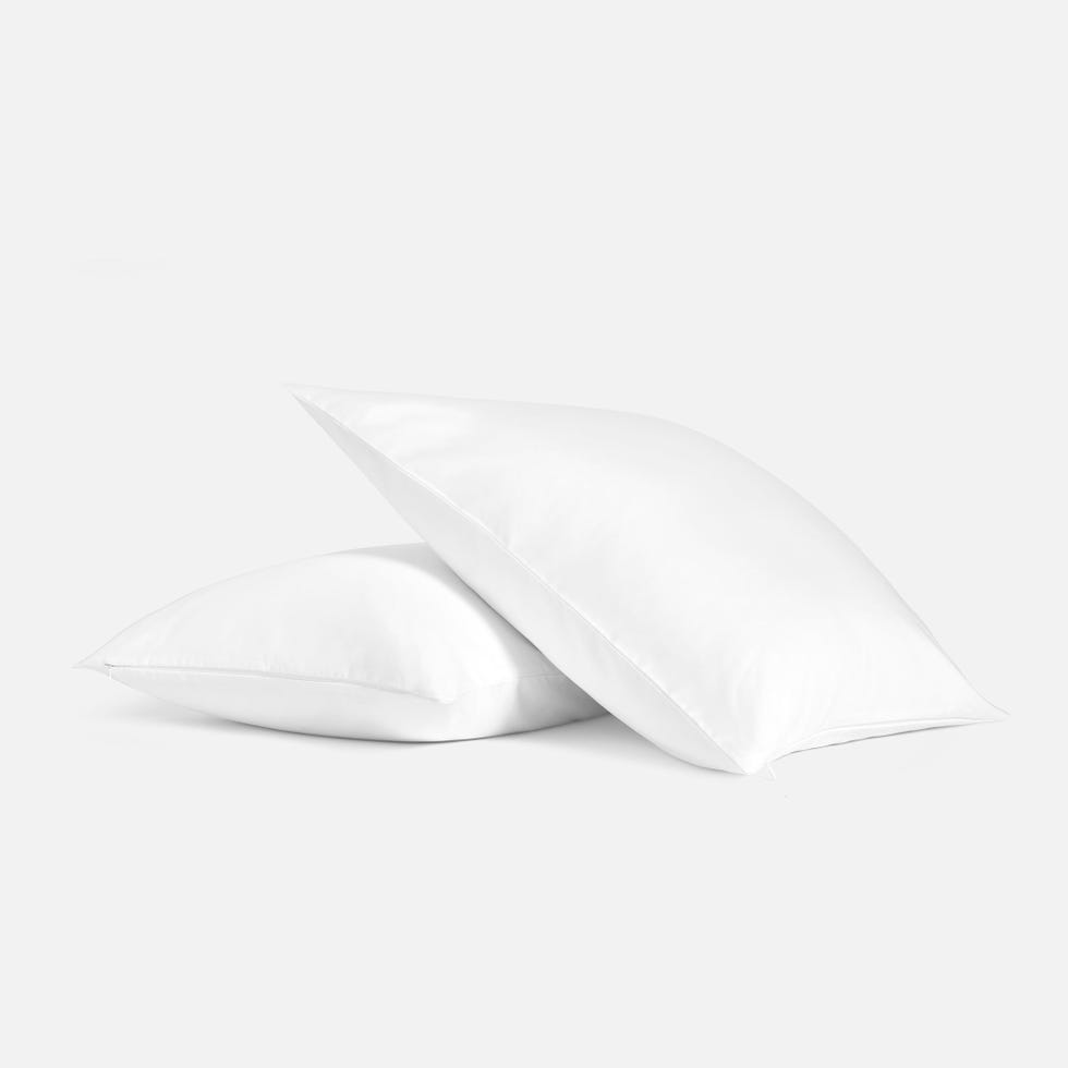 Best Pillow Protectors of 2024, According to Experts and Reviews