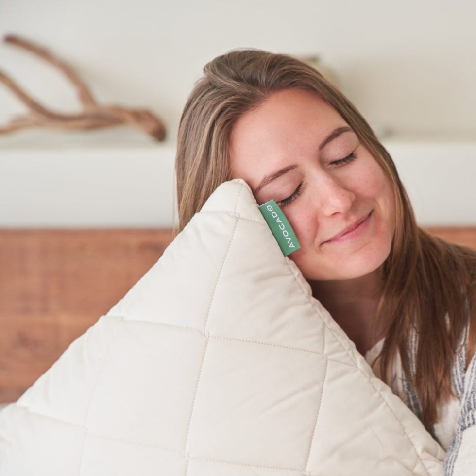 Best Pillow Protectors of 2024, According to Experts and Reviews