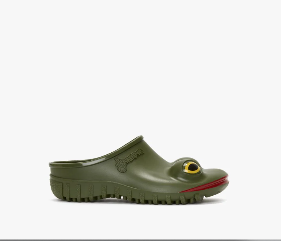 x Wellipets Frog Clogs