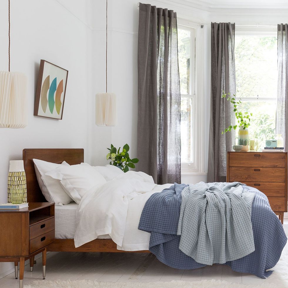 Soak & Sleep Luxurious French Linen Bedding 