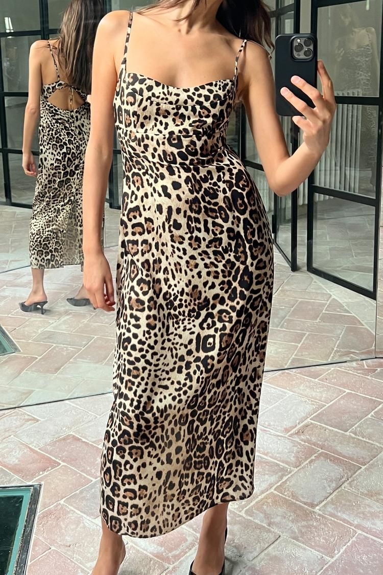 Vestido midi de leopardo