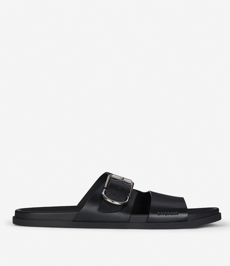Voyou Flat Sandals in Grained Leather
