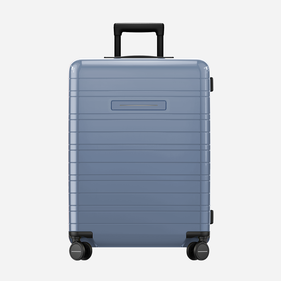 H6 Check-In Luggage (61L)