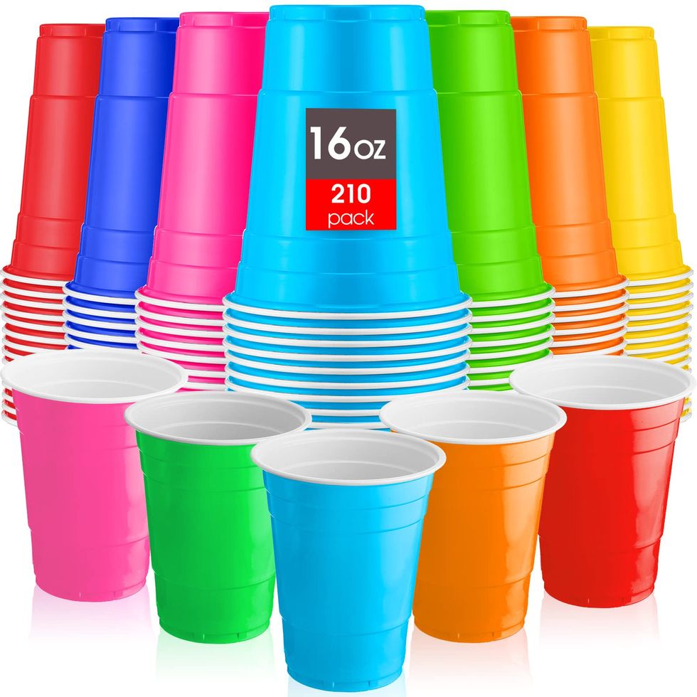 Colored Plastic Cups (Set of 210)