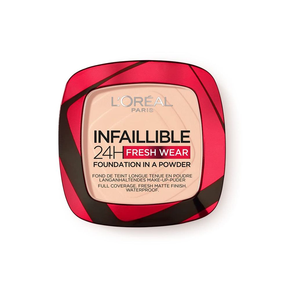 'Infaillible Foundation in a Powder'