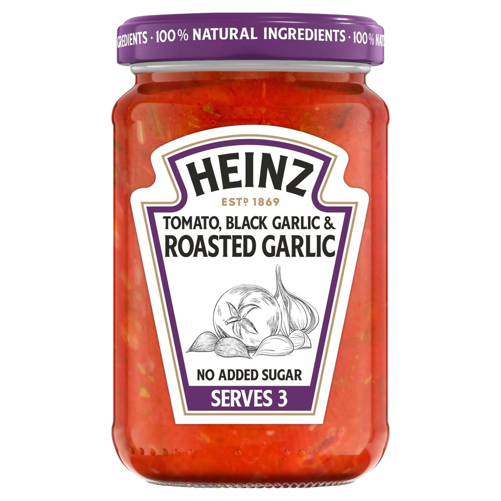 Heinz Black & Roasted Garlic Pasta Sauce 350g