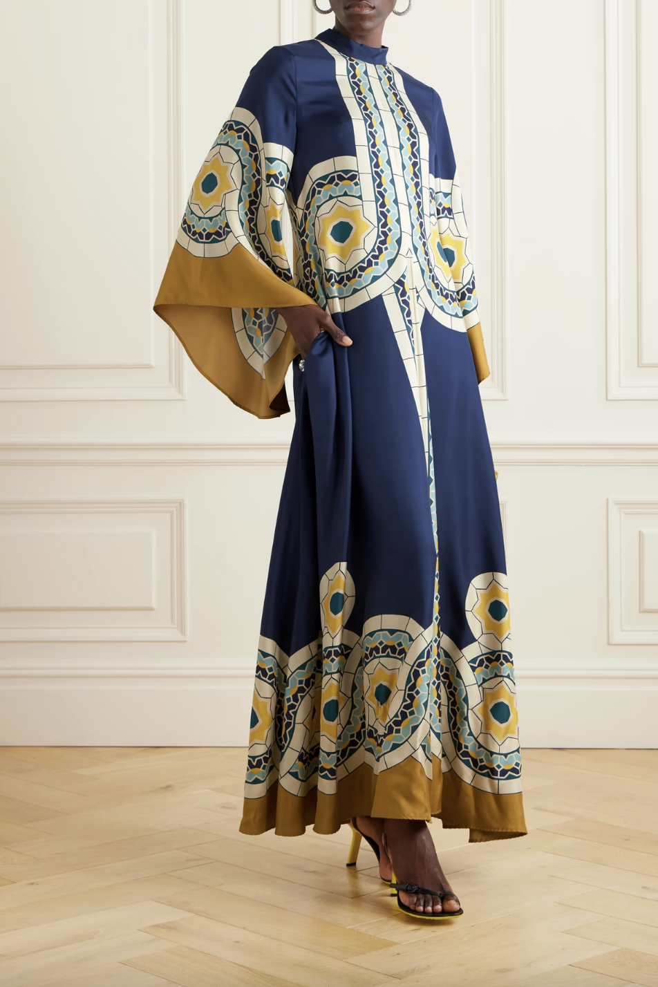 Magnifico printed silk-twill gown