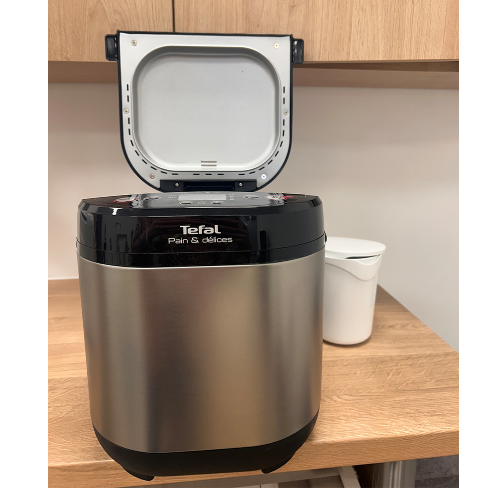 PF240E40 Bread Maker 
