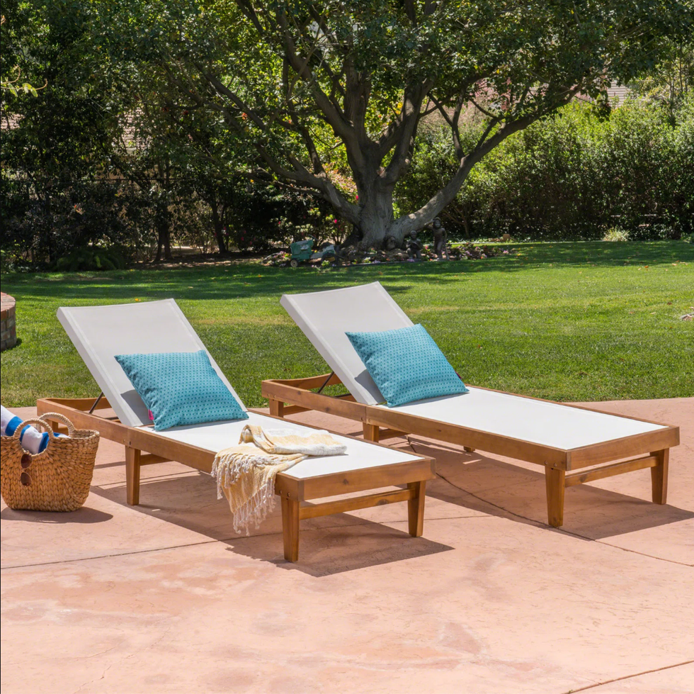 The Best Pool Lounge Chairs of 2024 for a Backyard Escape