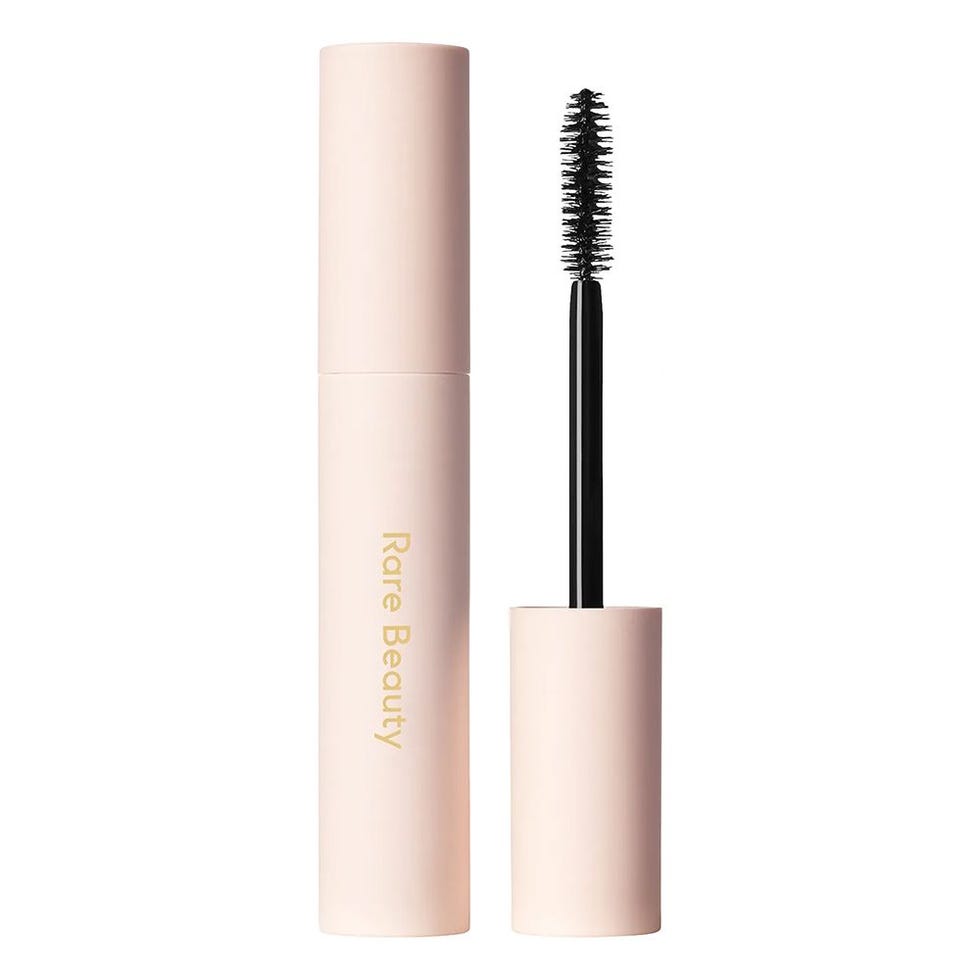 Perfect Strokes Universal Volumizing Mascara