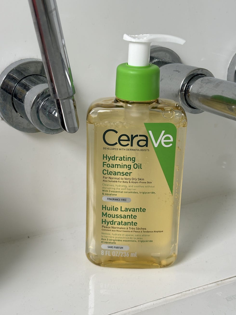 CeraVe Hydrating Foaming Oil Cleanser