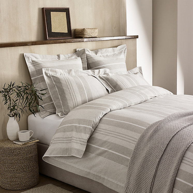 10 timeless grey bedding sets to suit all seasons