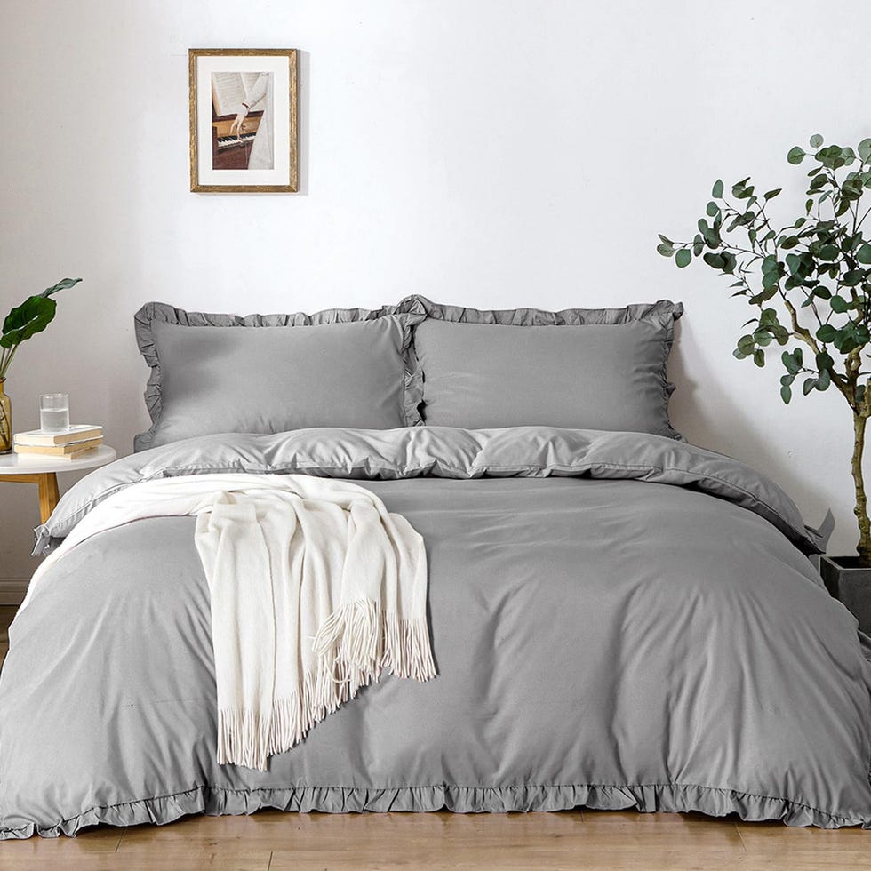 10 timeless grey bedding sets to suit all seasons