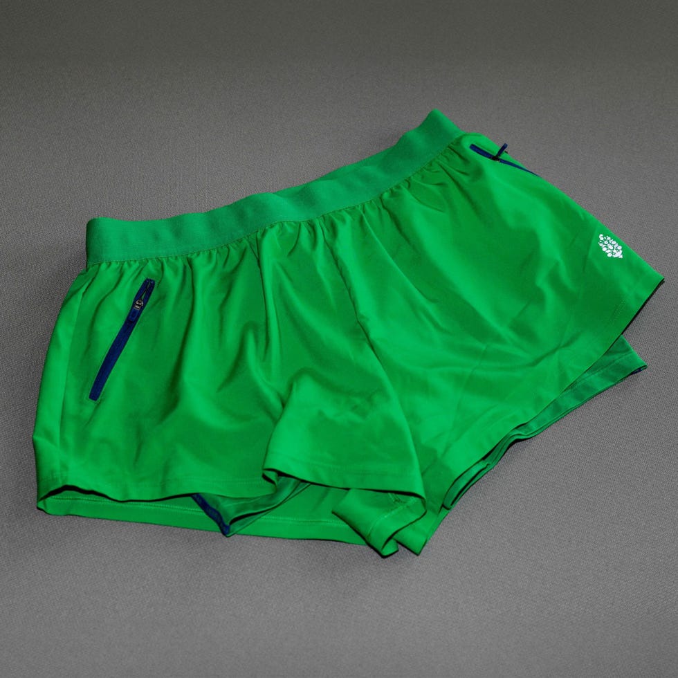 Stinger Shorts