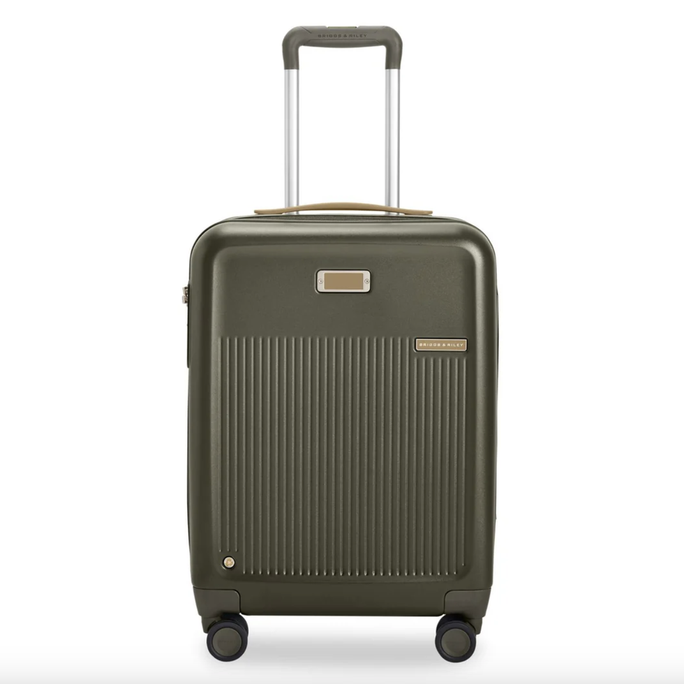 Global 21" Carry-On Expandable Spinner
