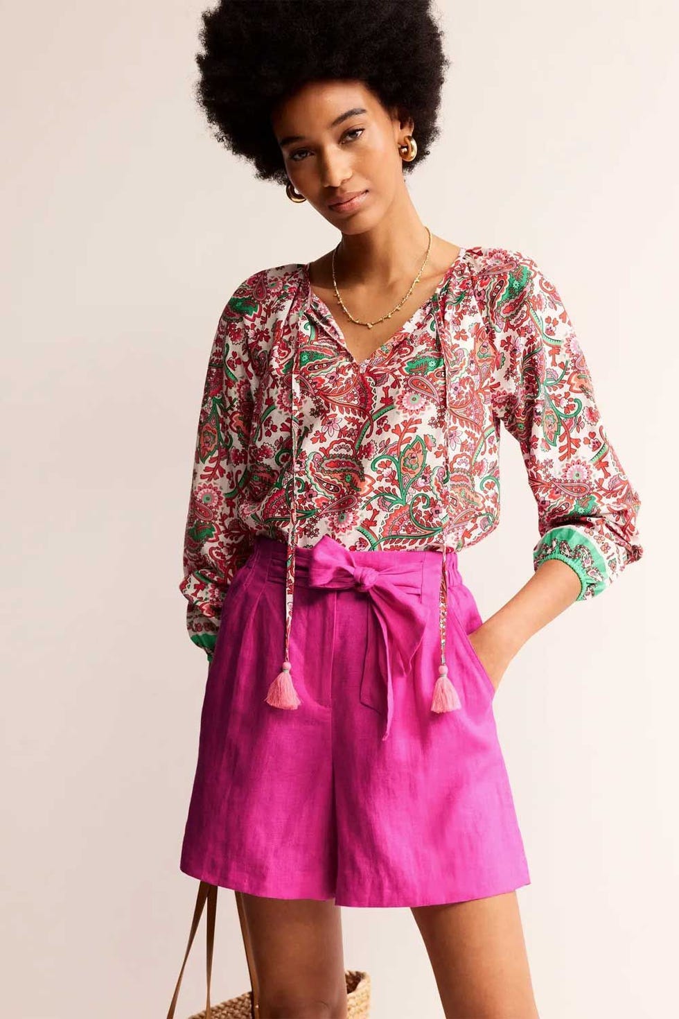 Tie Waist Linen Shorts