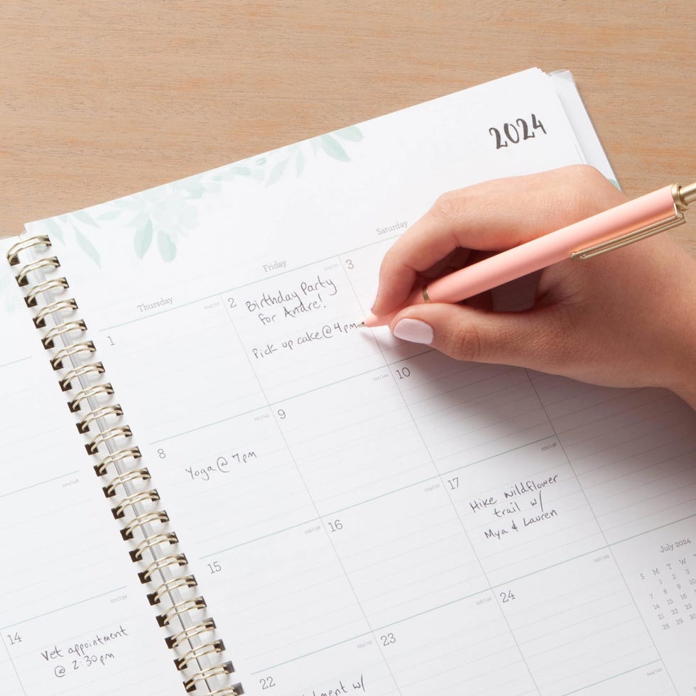 Use a weekly planner.