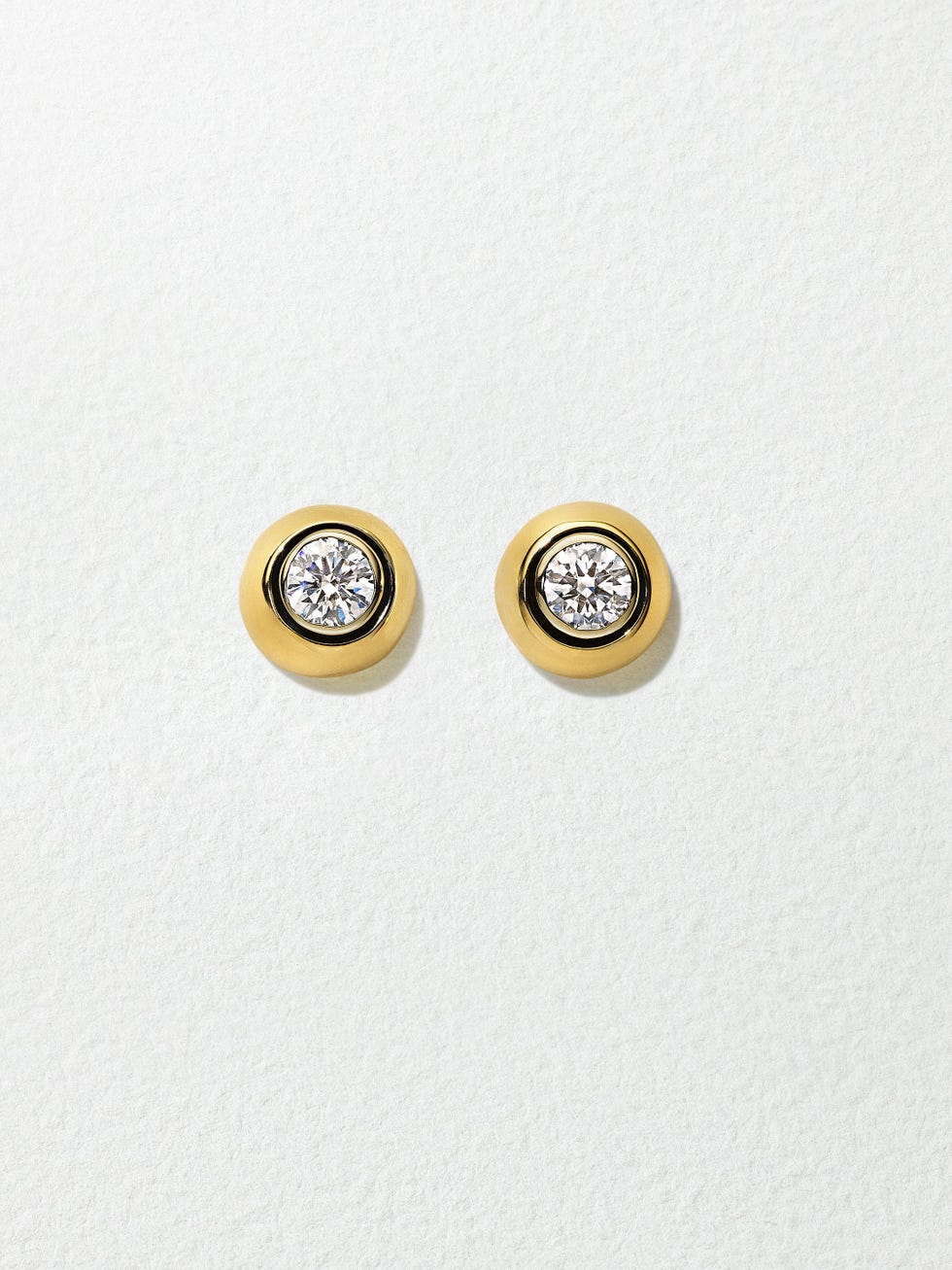 18k Yellow Gold Round Brilliant-Cut Diamond Studs