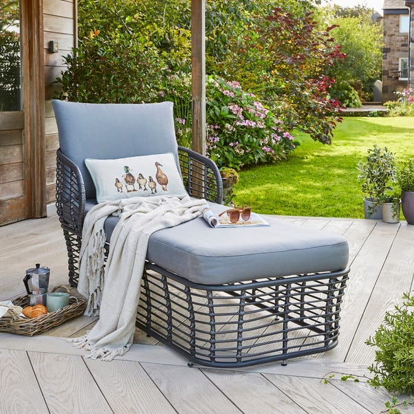 Luxury Rattan Grey Lounger