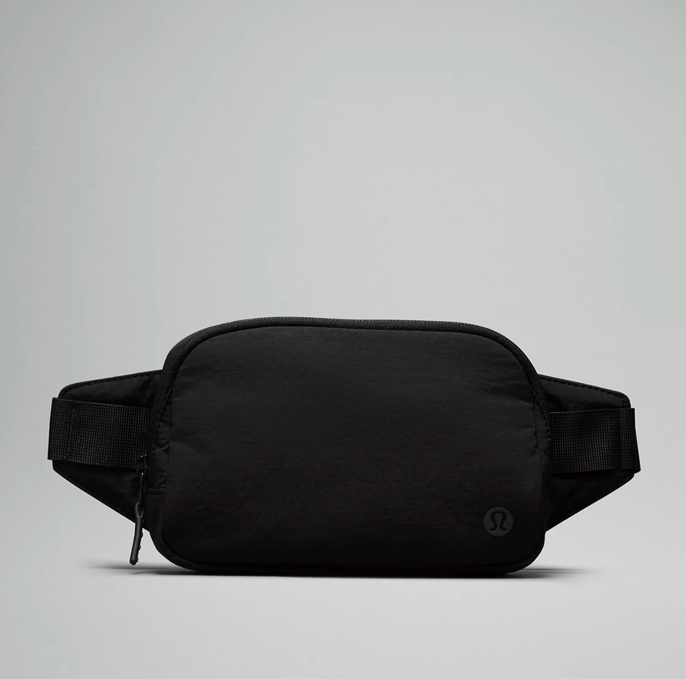 Lululemon everywhere belt bag in black, Sold out!!! high quality Fast Shipping!!