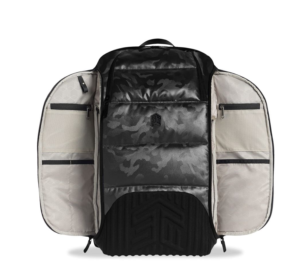 Dux 30L Premium Tech Backpack