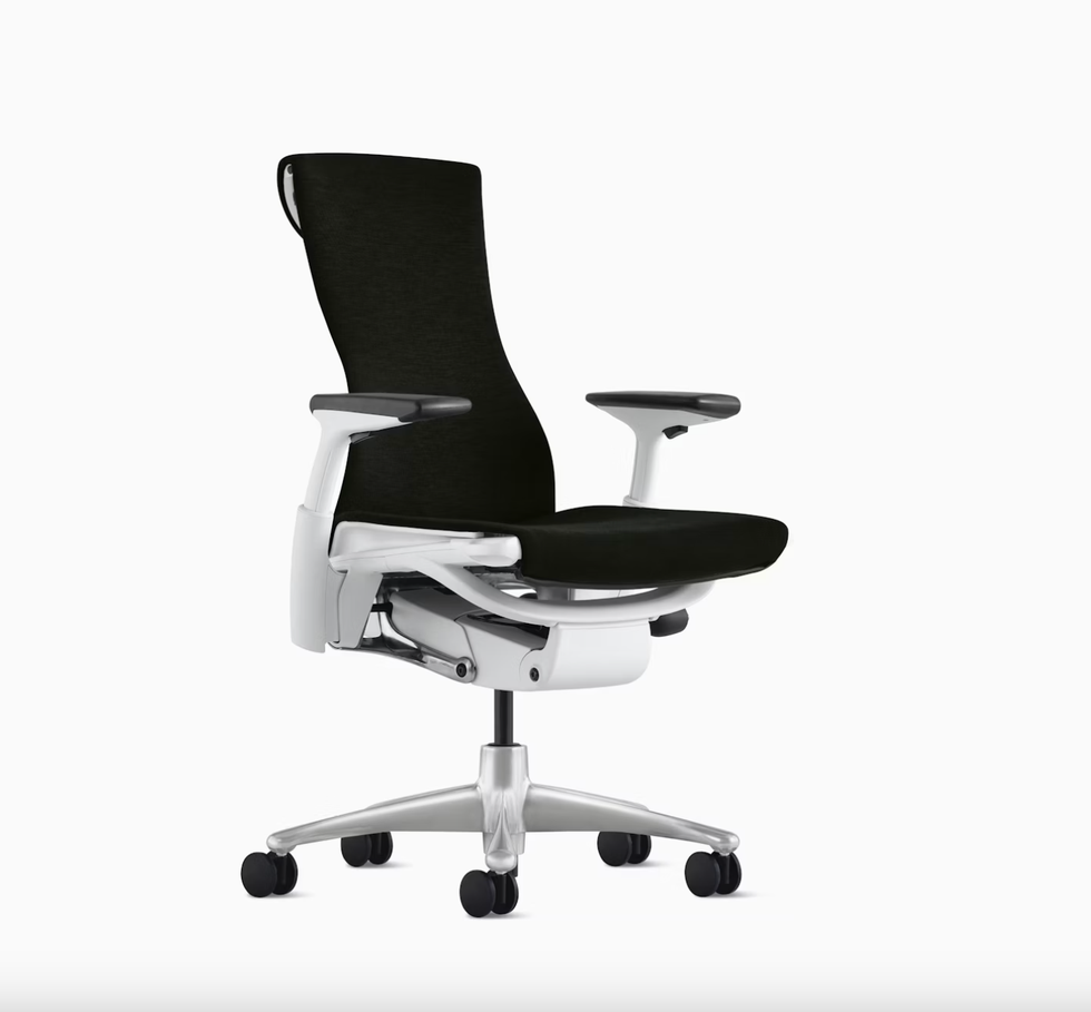 8 Best Office Chairs for Easing Back Pain 2024