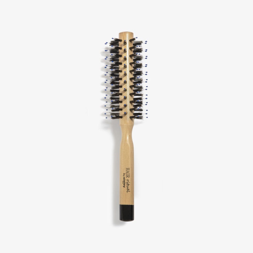The Blow-Dry Brush N°1