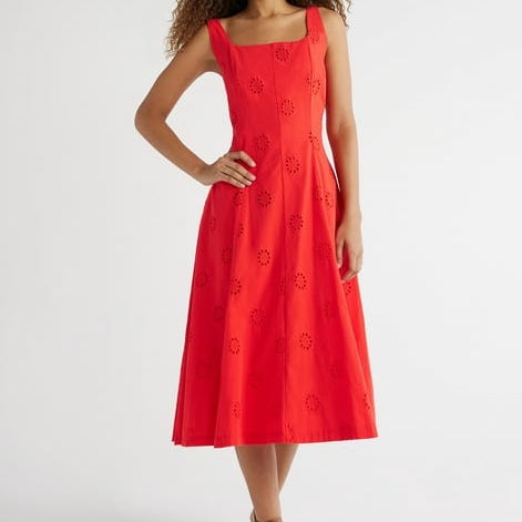Vestido midi con ojales Vestido midi con ojales