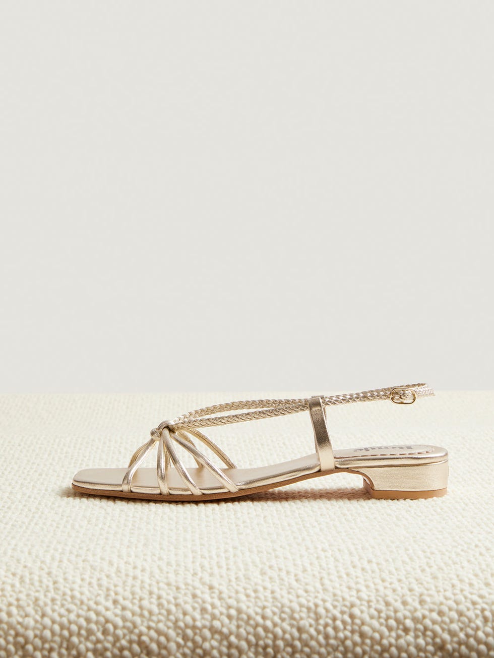 Lyonnaise Sandals