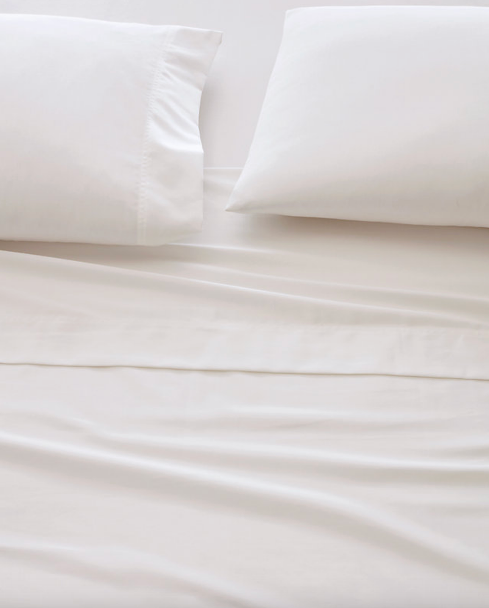 The 9 Best Sateen Sheets For a Luxurious Sleep Year-Round