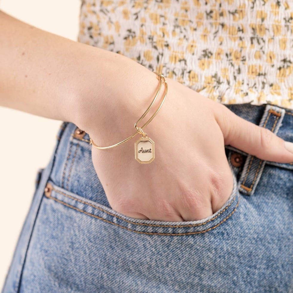 Alex and Ani Because I Love You Aunt Expandable Wire Bangle